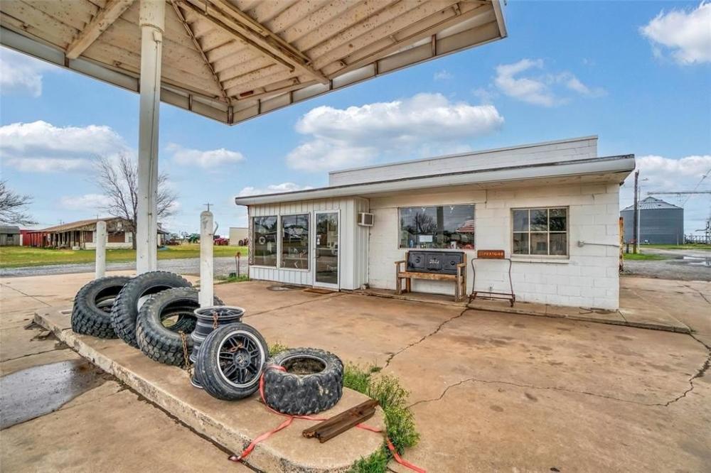 Currently Displayed Property Photo