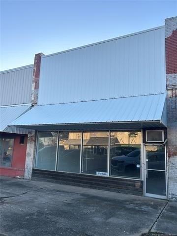 Currently Displayed Property Photo