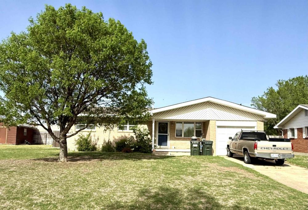 Currently Displayed Property Photo
