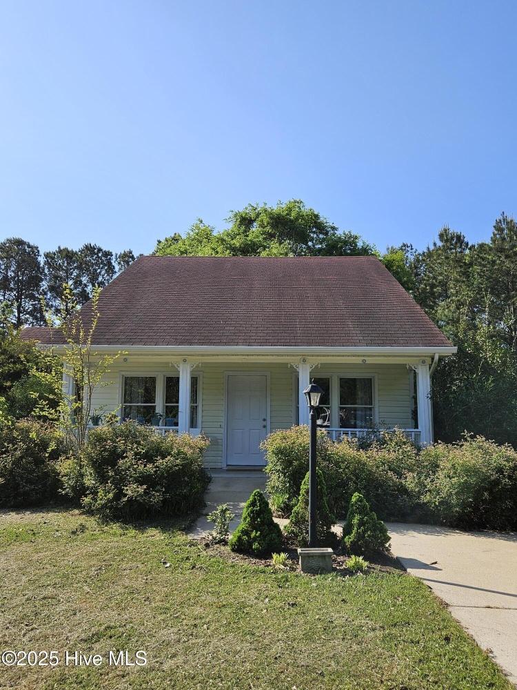 Currently Displayed Property Photo