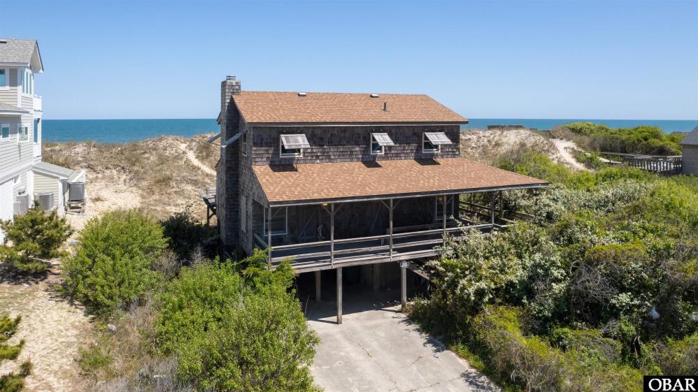 Currently Displayed Property Photo