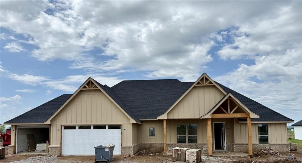 Currently Displayed Property Photo